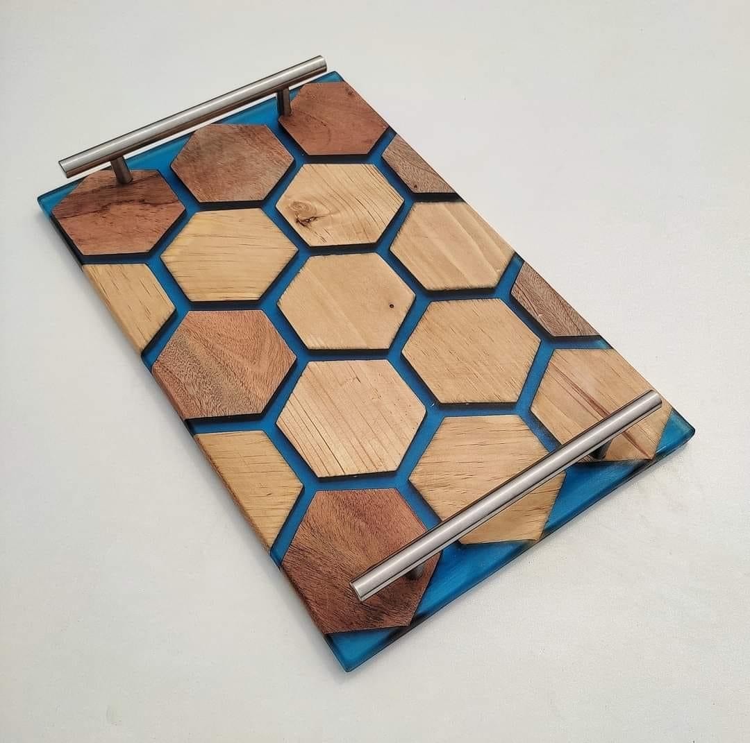Élégance Géométrique : Plateau Abeille 3D